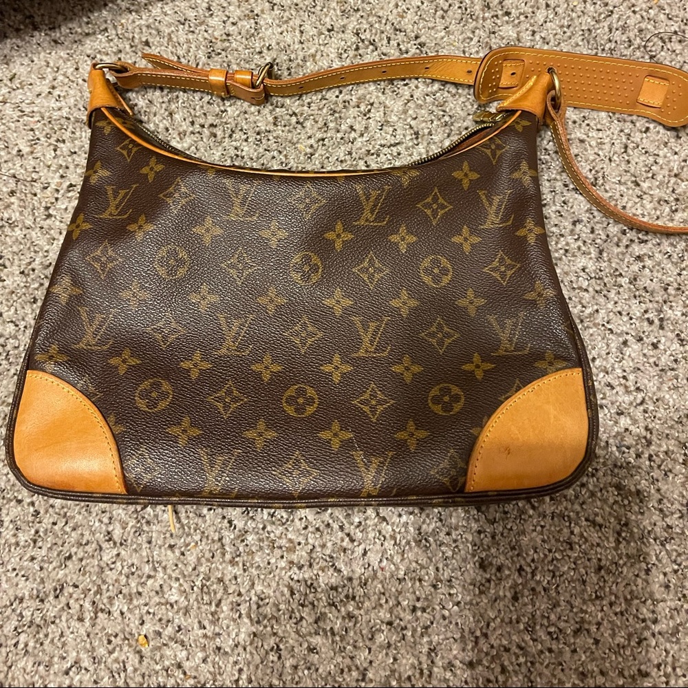 Louis Vuitton Monogram Canvas Boulogne 30 Bag